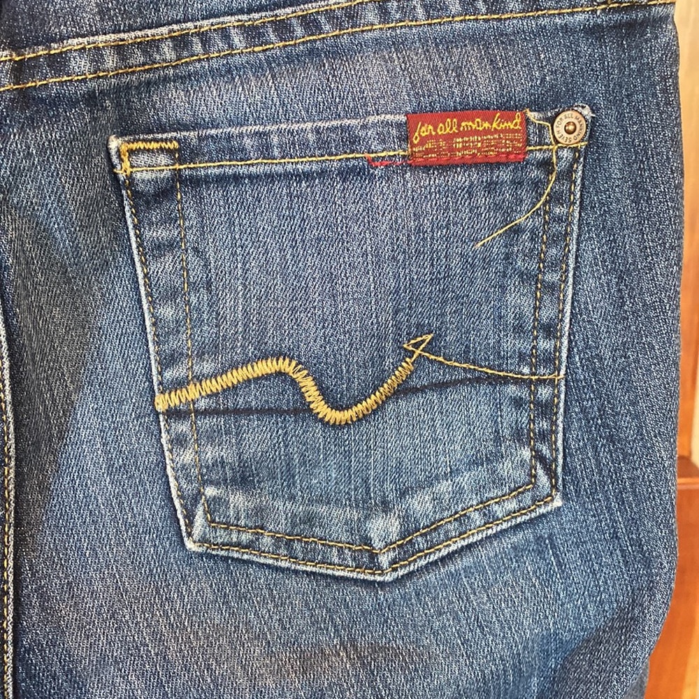 7 For All Mankind Size 25 Medium Wash Bootcut Jeans - Picture 3 of 6